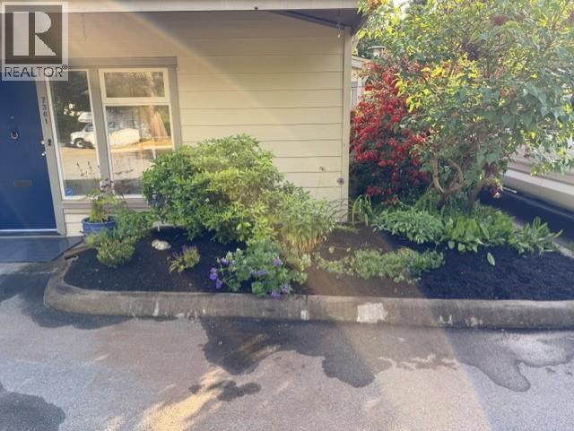 7361 Liard Place, Vancouver, British Columbia  V5S 4A3 - Photo 3 - R3116003