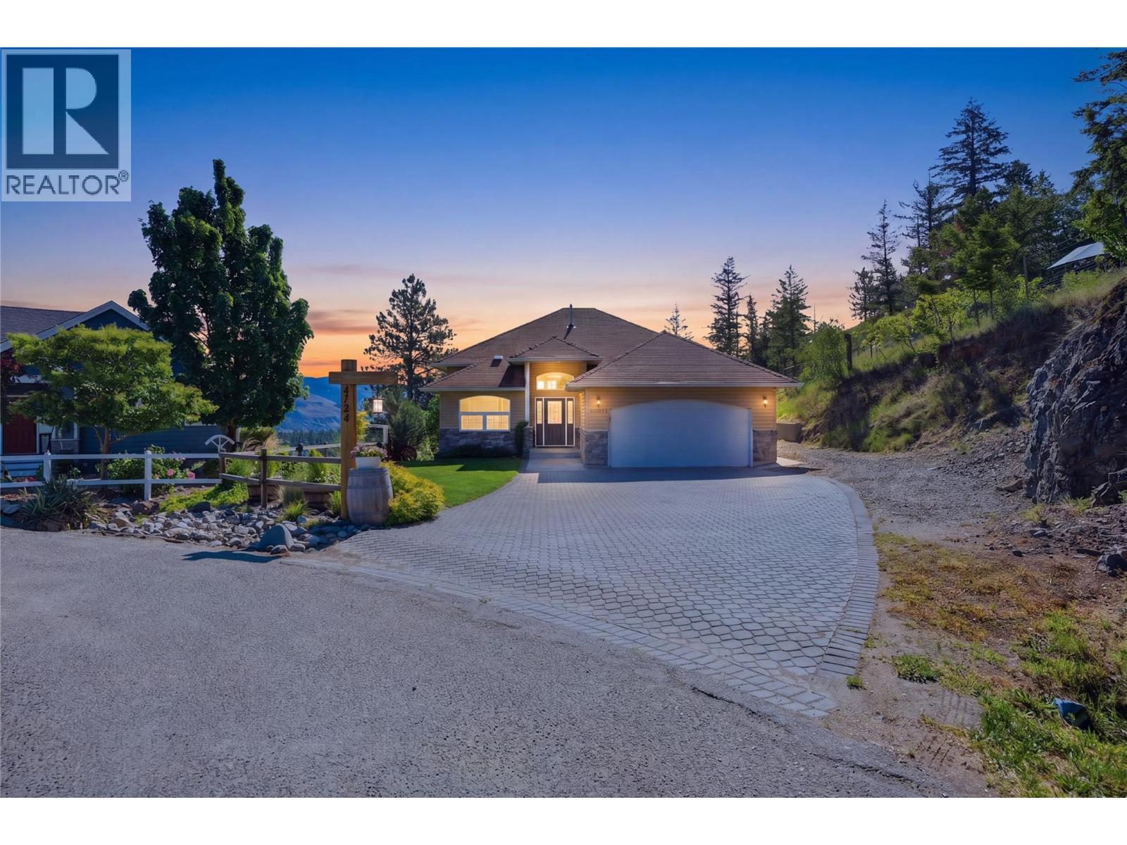 4724 Uplands Drive, Kamloops, British Columbia  V2C 6S9 - Photo 1 - 10386992