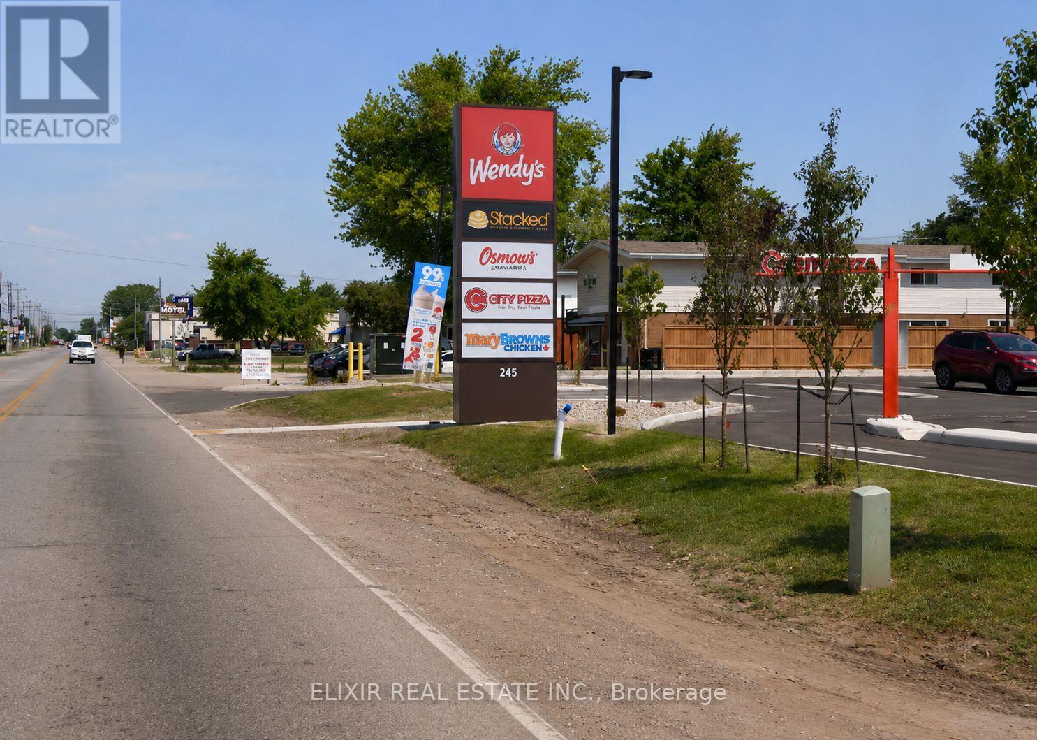 245 Talbot Street N, Essex, Ontario  N8M 2W4 - Photo 2 - X13214376