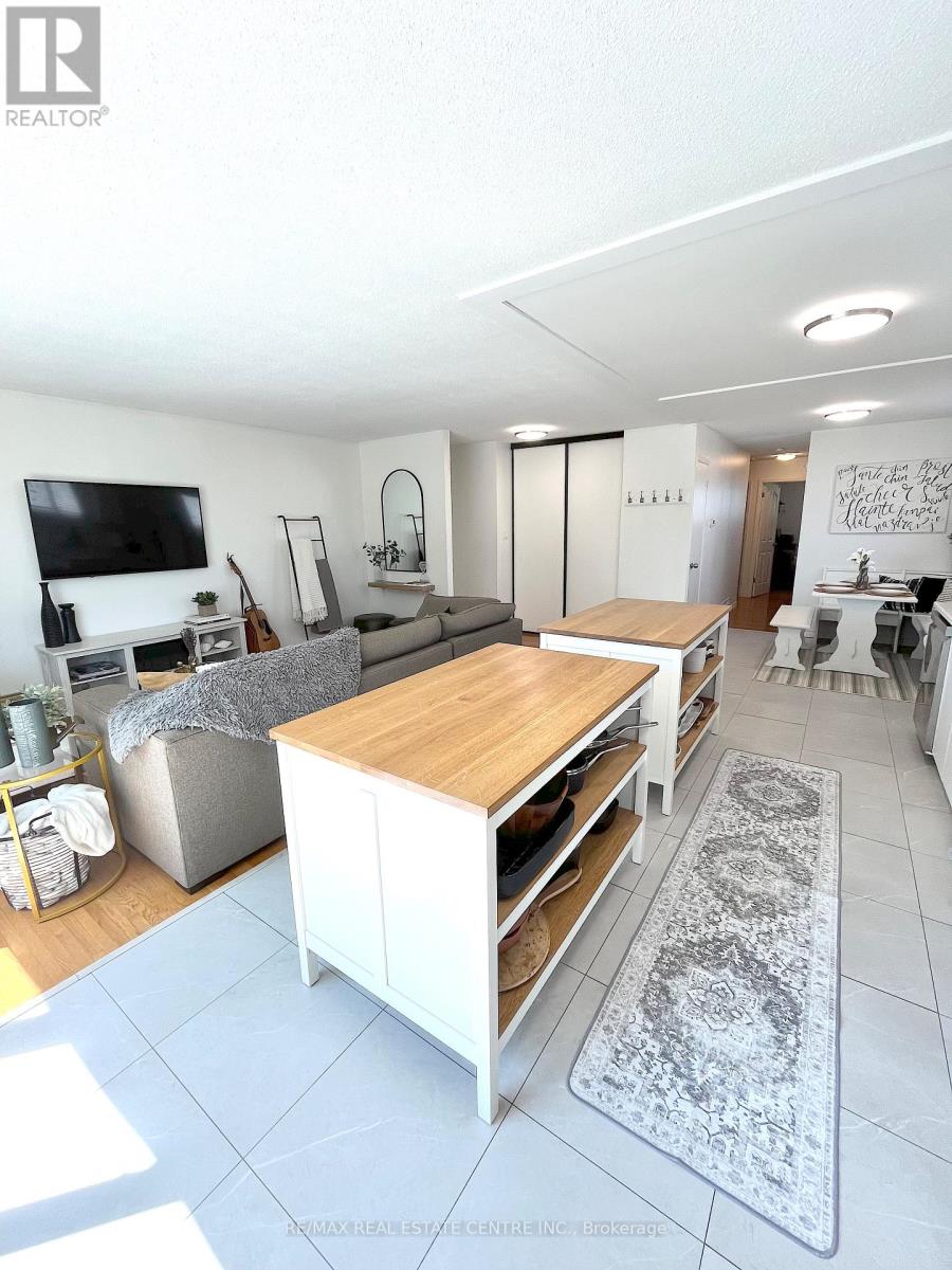 Upper - 87 Locheed Drive, Hamilton, Ontario  L8T 4L5 - Photo 23 - X13214464