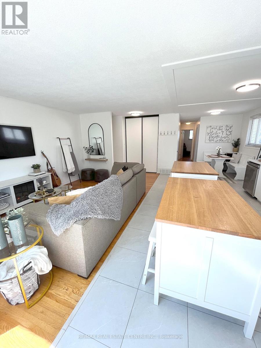 Upper - 87 Locheed Drive, Hamilton, Ontario  L8T 4L5 - Photo 28 - X13214464