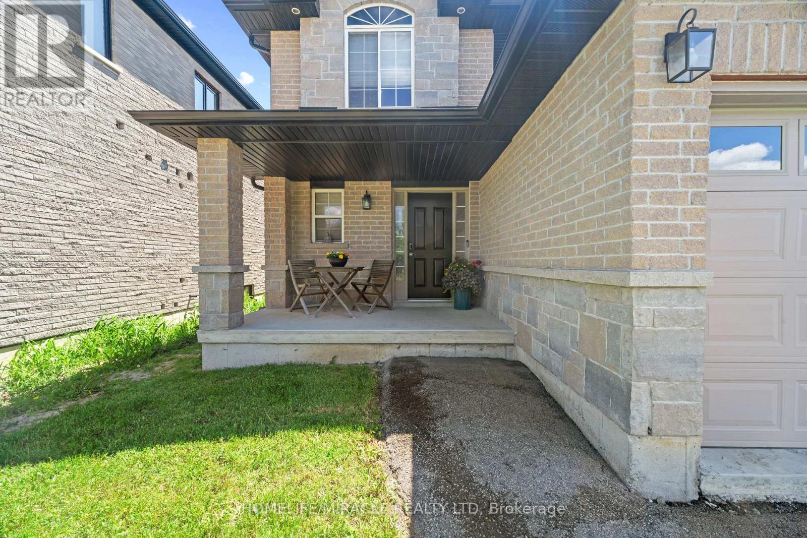 21 Davinci Boulevard, Hamilton, Ontario  L9B 0C5 - Photo 5 - X13214468