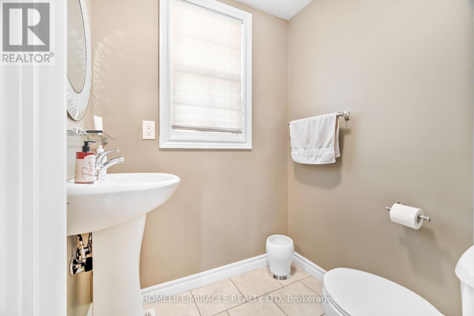 21 Davinci Boulevard, Hamilton, Ontario  L9B 0C5 - Photo 8 - X13214468