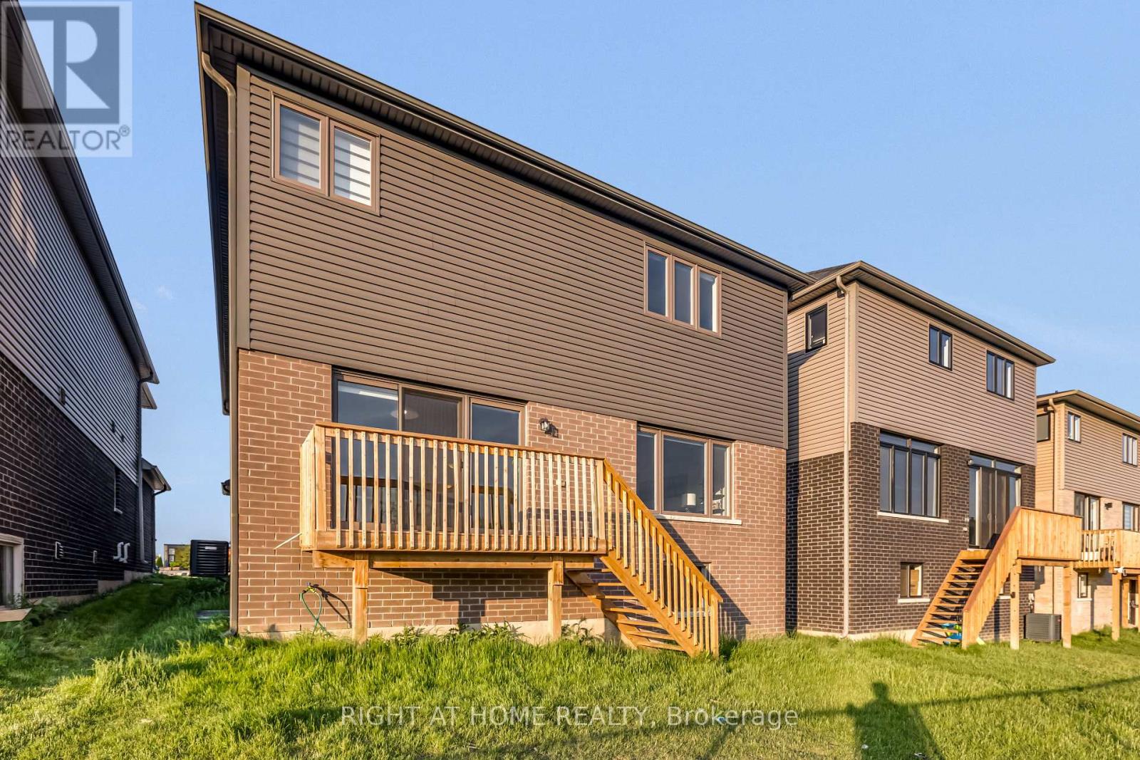 330 Gillespie Drive, Brantford, Ontario  N3T 0X1 - Photo 22 - X13214506
