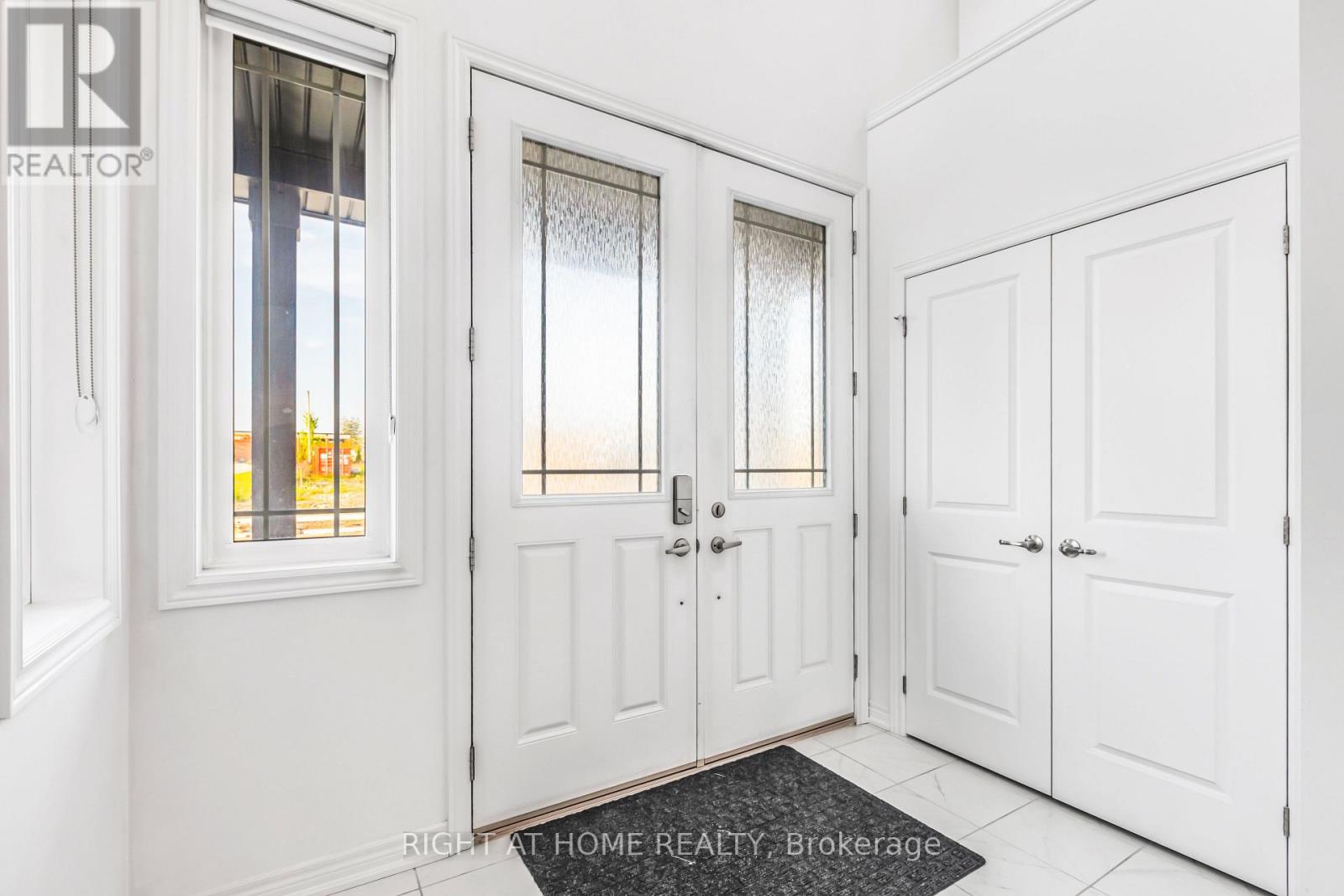 330 Gillespie Drive, Brantford, Ontario  N3T 0X1 - Photo 6 - X13214506