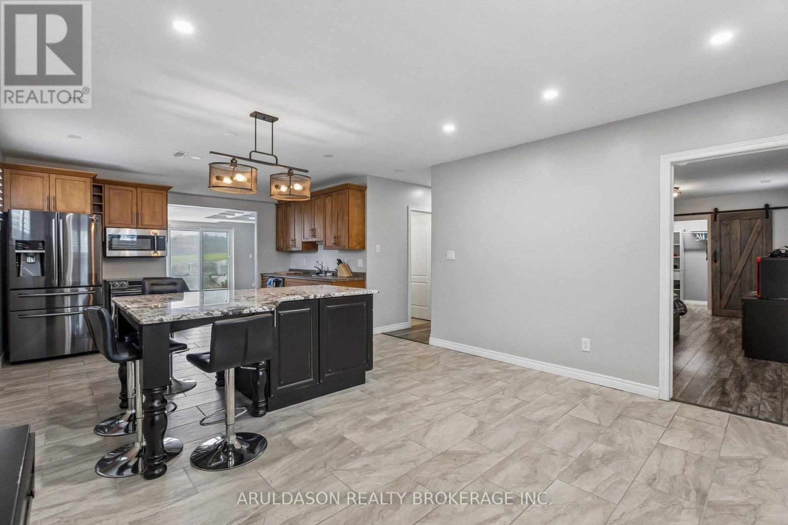 99 Brant School Road, Brantford, Ontario  N3T 5L4 - Photo 29 - X13214522