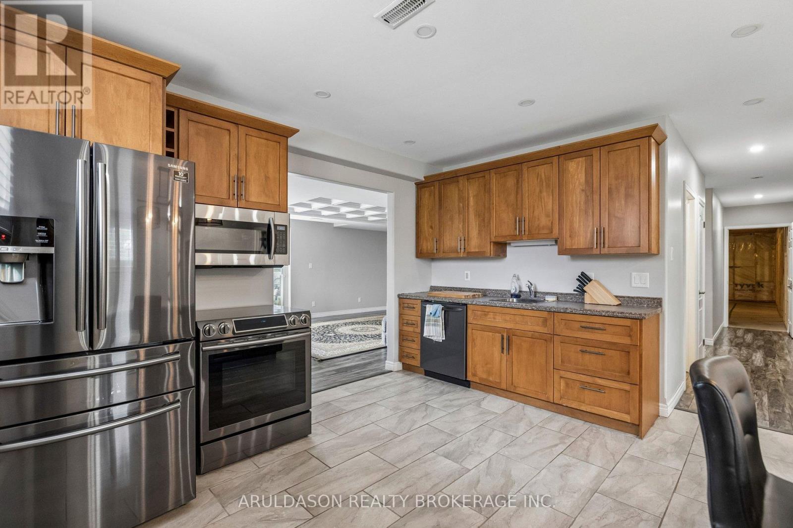 99 Brant School Road, Brantford, Ontario  N3T 5L4 - Photo 31 - X13214522