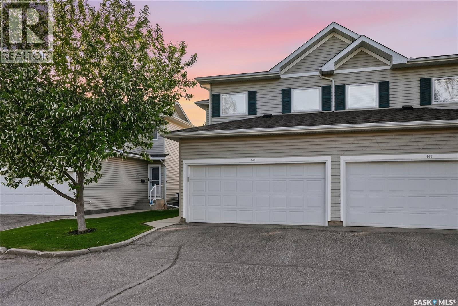 140 825 Heritage Green, Saskatoon, Saskatchewan  S7H 5S7 - Photo 2 - SK037600