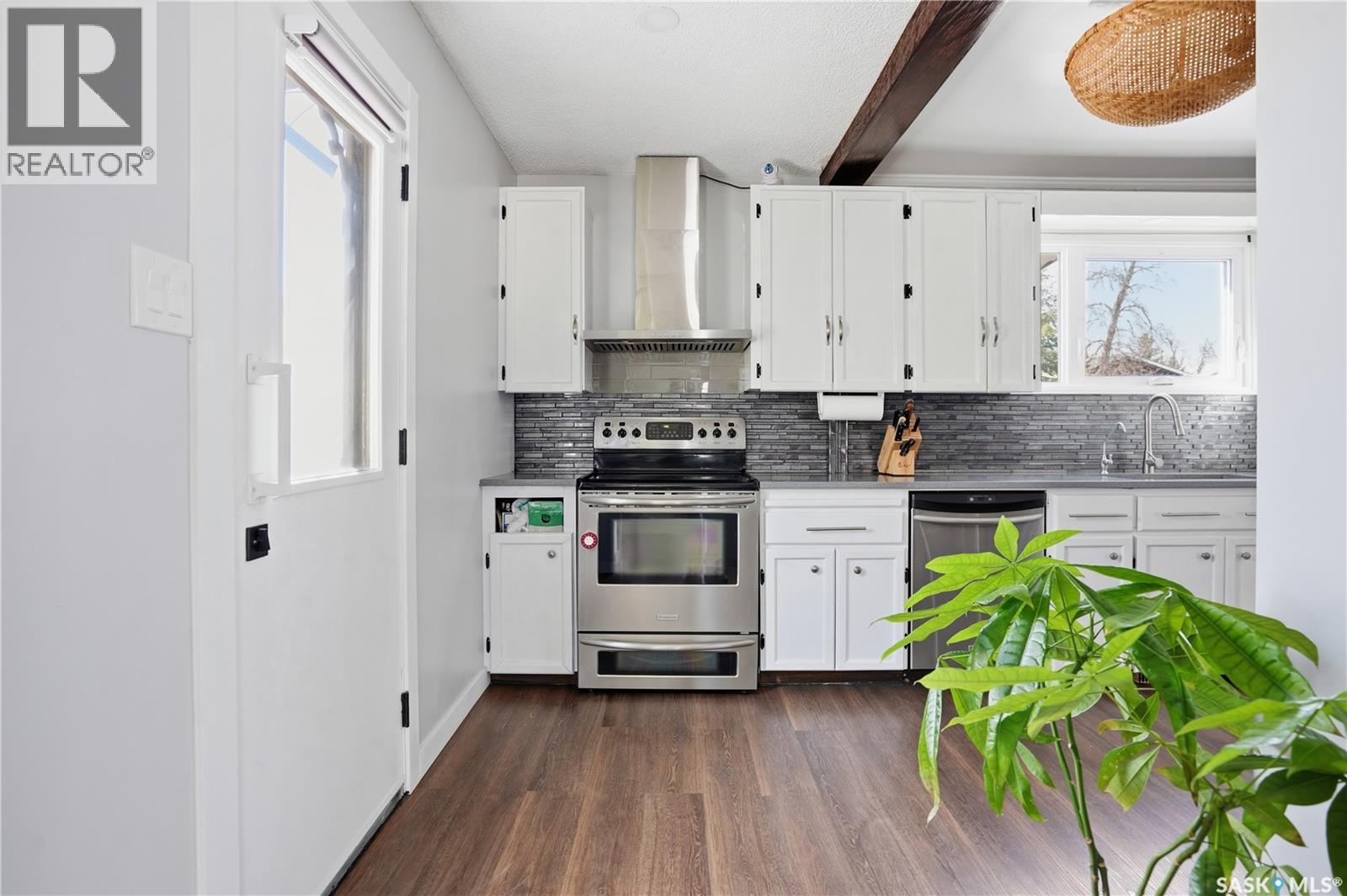 54 Schwann Place, Regina, Saskatchewan  S4V 0C3 - Photo 11 - SK037581