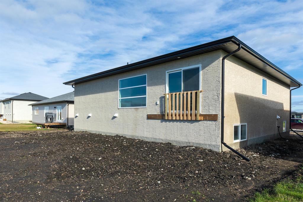 30 Caribou Bay, Steinbach, Manitoba  R5G 0Z3 - Photo 26 - 202606117