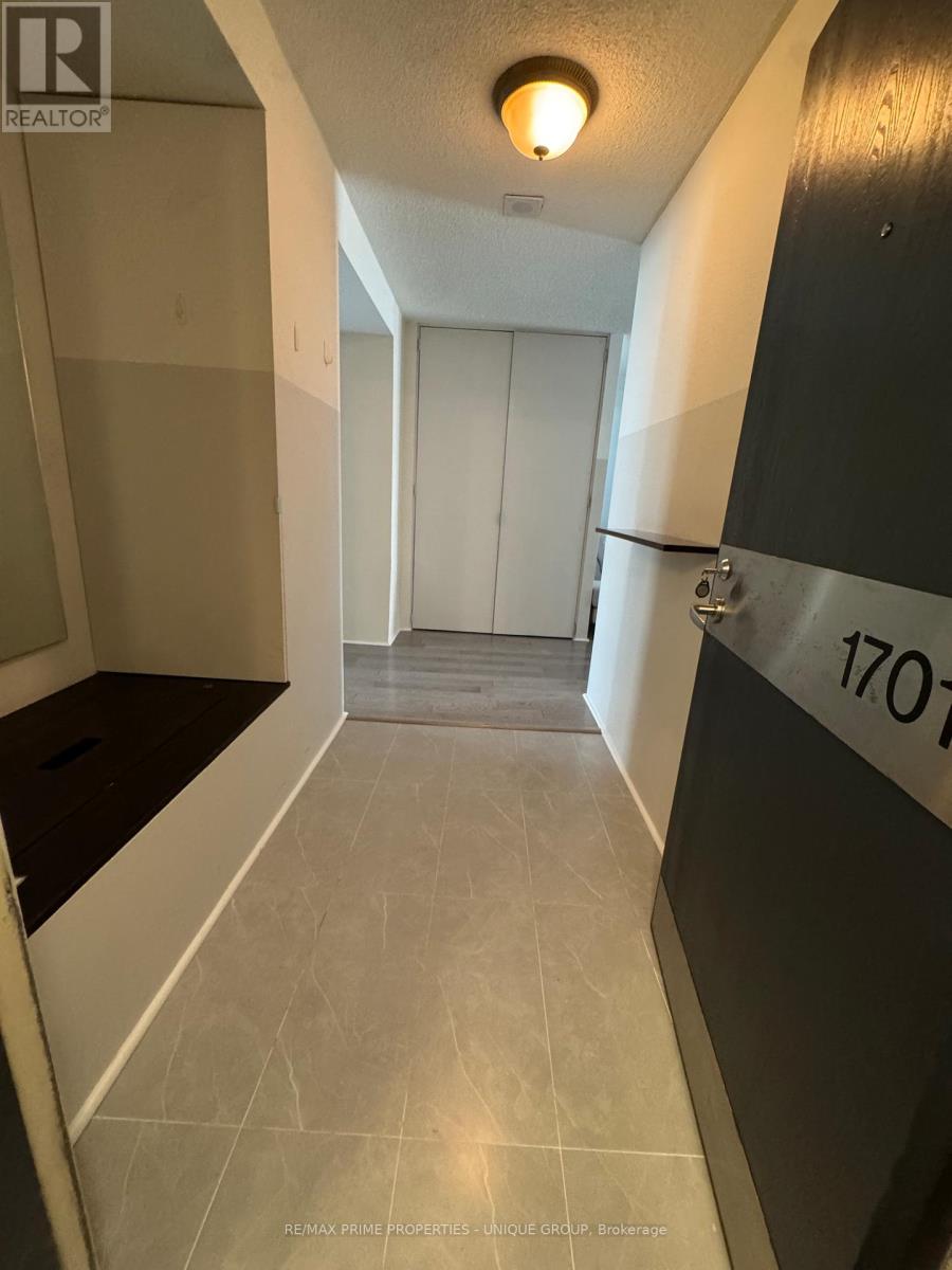 1701 - 44 Gerrard Street W, Toronto, Ontario  M5G 2K2 - Photo 6 - C12866938