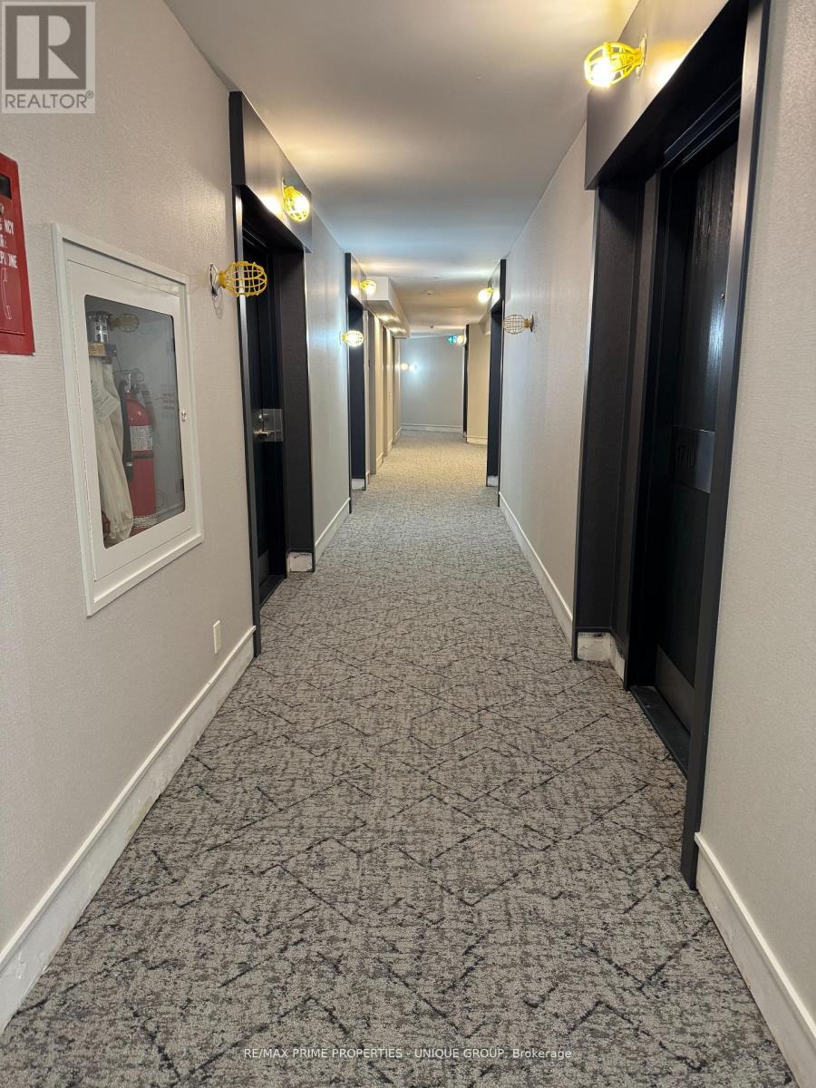 1701 - 44 Gerrard Street W, Toronto, Ontario  M5G 2K2 - Photo 5 - C12866938