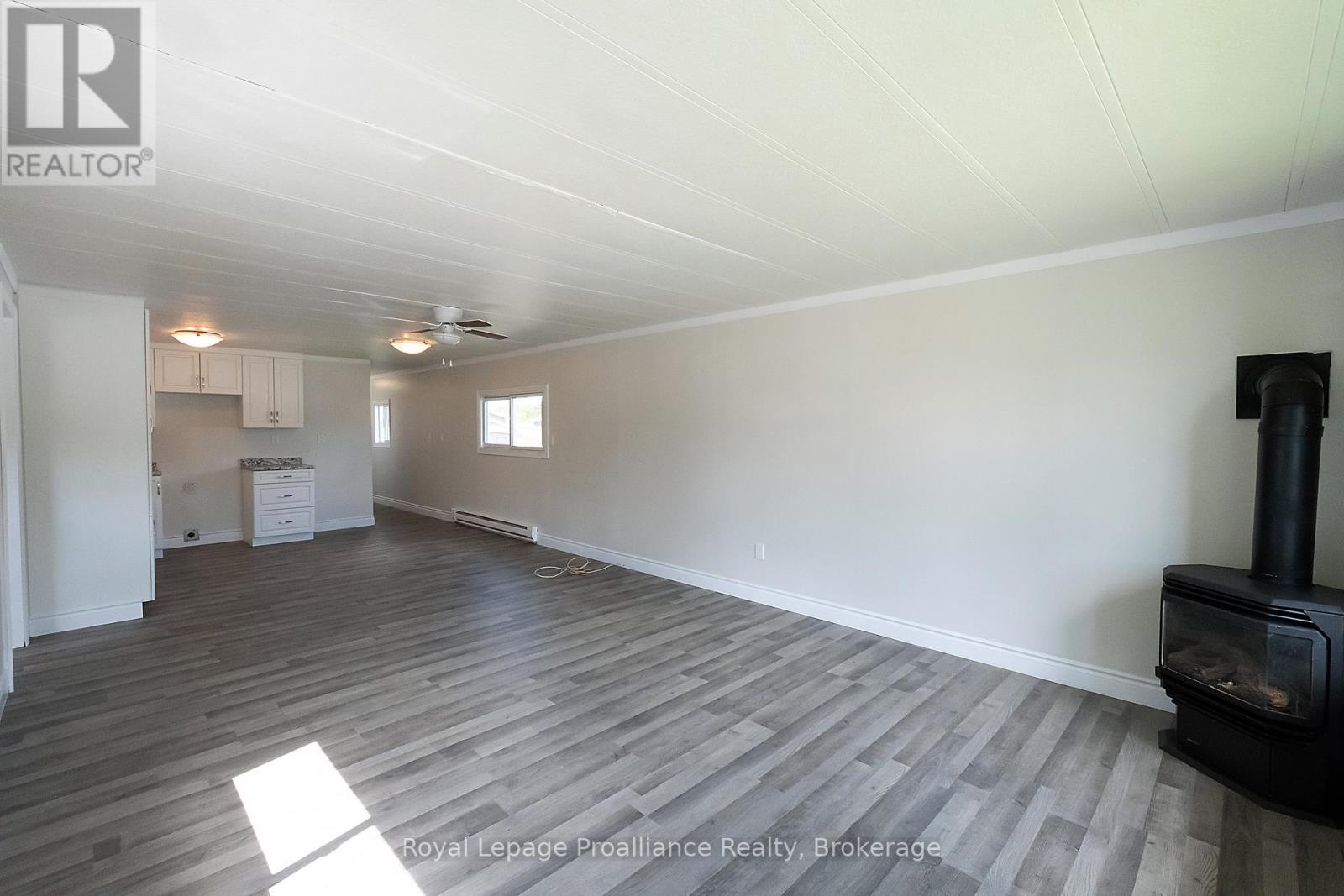 18 Finch Lane, Quinte West, Ontario  K8N 4Z3 - Photo 11 - X13214796
