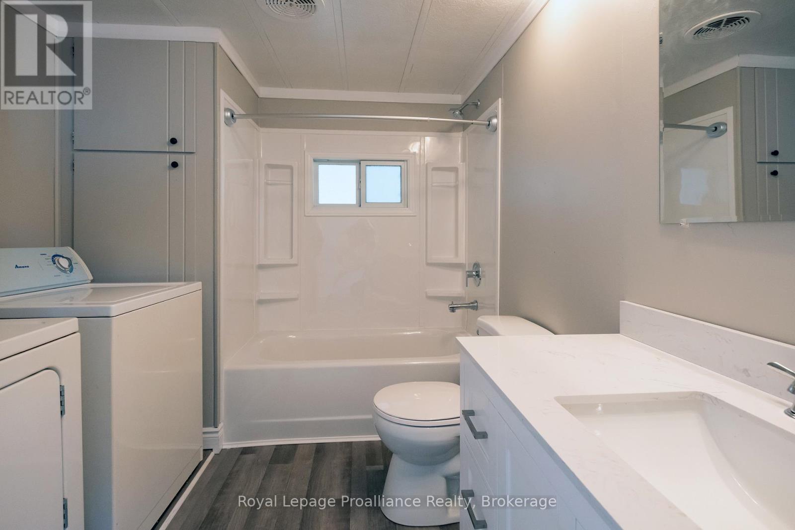 18 Finch Lane, Quinte West, Ontario  K8N 4Z3 - Photo 17 - X13214796