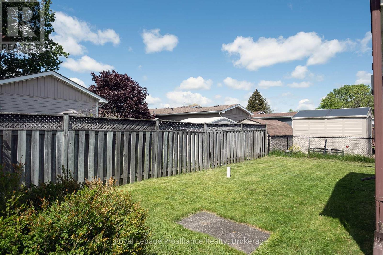 18 Finch Lane, Quinte West, Ontario  K8N 4Z3 - Photo 24 - X13214796