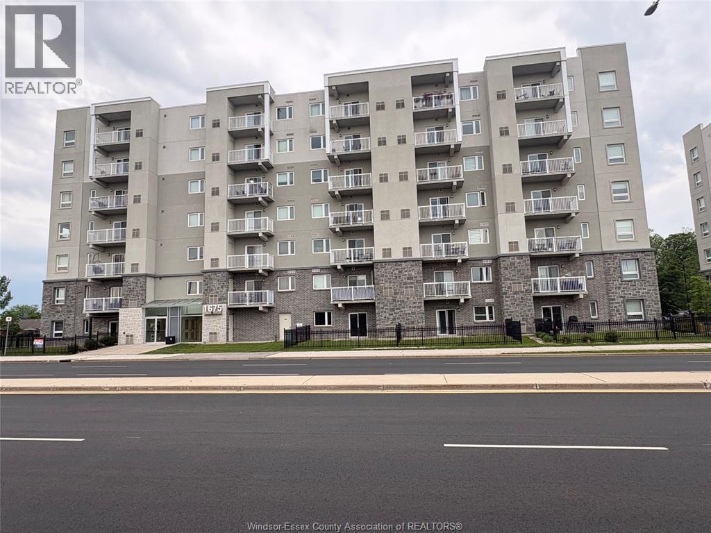 MLS# 26011309: 1675 BANWELL Unit# 502, Windsor, Canada
