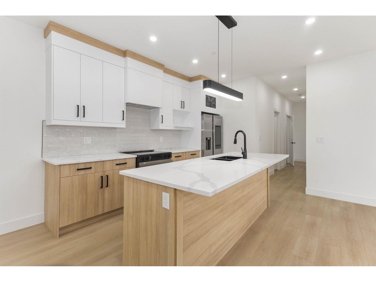 32513 Higginbottom Court, Mission, British Columbia  V2V 2T7 - Photo 6 - R3126920