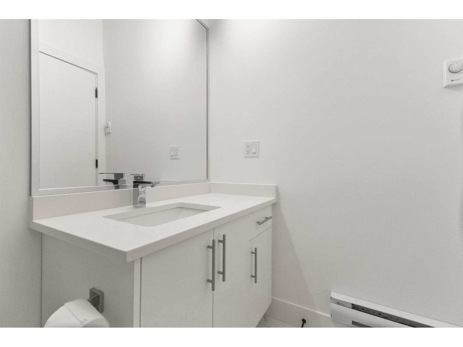 32513 Higginbottom Court, Mission, British Columbia  V2V 2T7 - Photo 23 - R3126920
