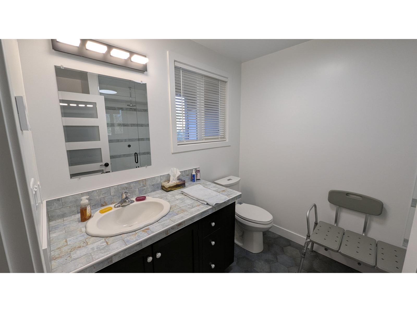 3011 184 Street, Surrey, British Columbia  V3Z 9V2 - Photo 39 - R3127481