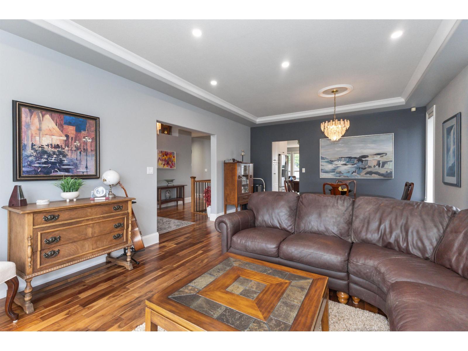 3855 Latimer Street, Abbotsford, British Columbia  V2S 7K6 - Photo 5 - R3128456