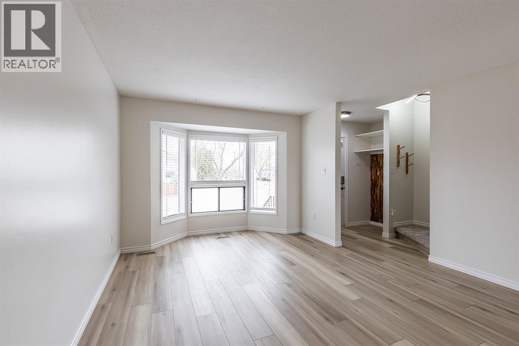 160 South Ridge Crescent SW, Medicine Hat, Alberta  T1B 2P1 - Photo 8 - A2311262