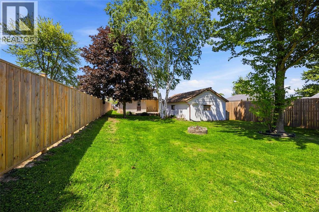 502 Plympton Street, Plympton-Wyoming, Ontario  N0N 1T0 - Photo 33 - 26012505
