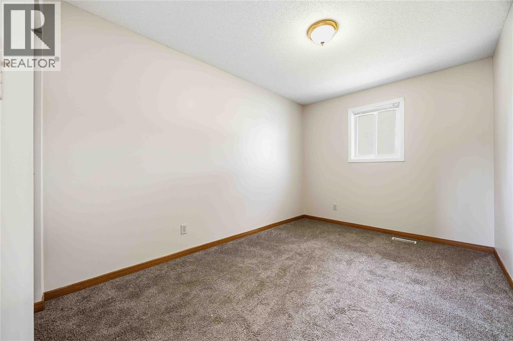 502 Plympton Street, Plympton-Wyoming, Ontario  N0N 1T0 - Photo 21 - 26012505