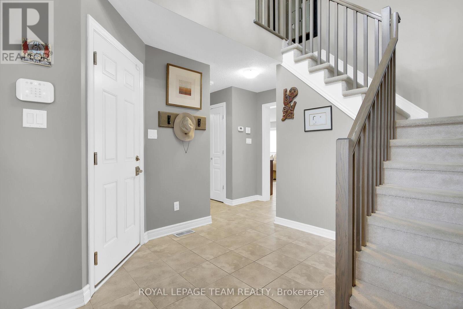 638 Robert Hill Drive, Mississippi Mills, Ontario  K0A 1A0 - Photo 3 - X13214564