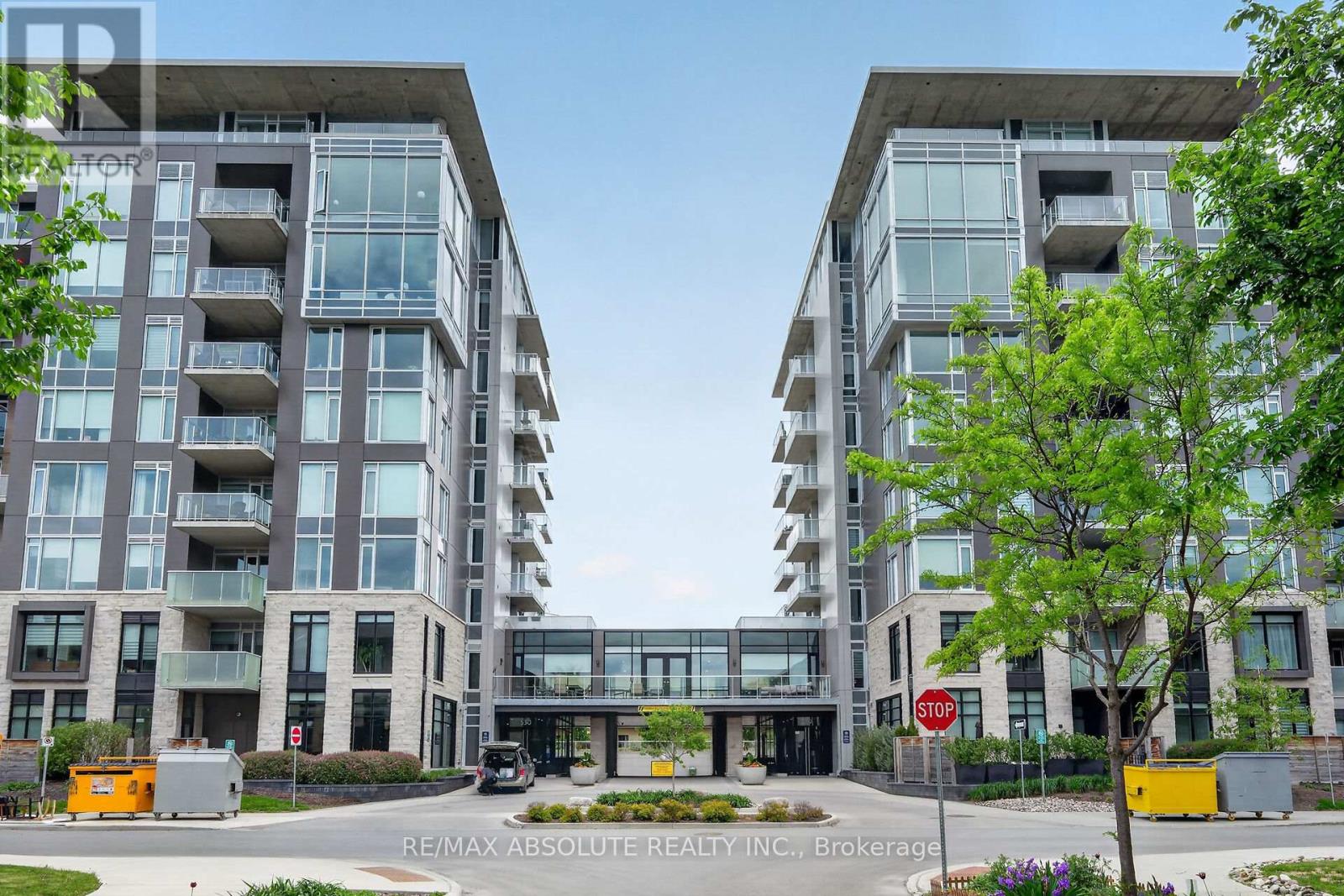 305 - 570 DE MAZENOD AVENUE, Ottawa, Ontario