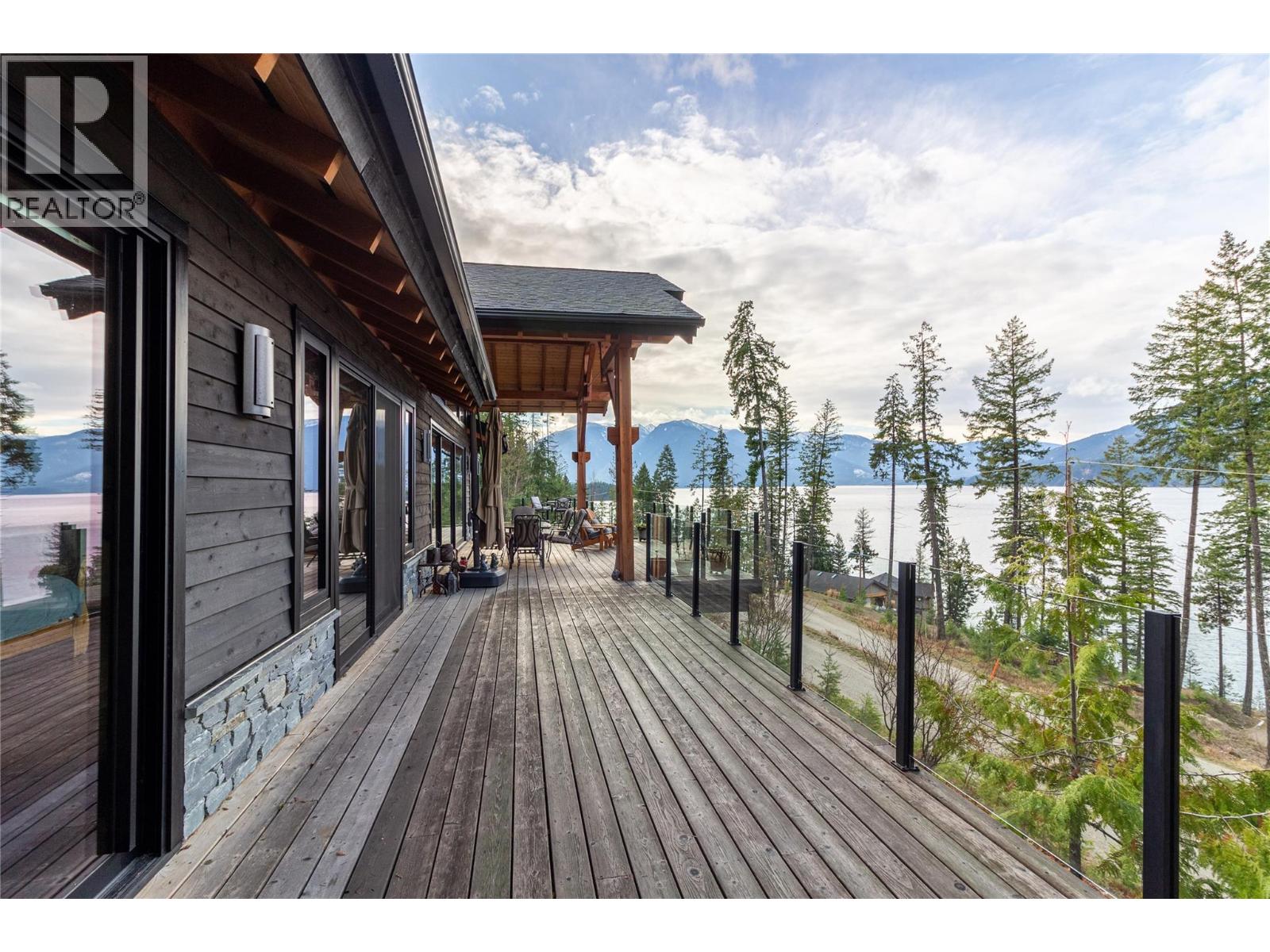 234 Walkers Lane, Kootenay Bay, British Columbia  V0B 1X0 - Photo 5 - 10370432