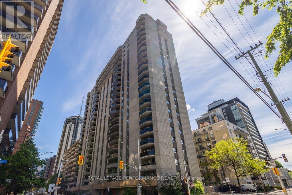 1705 - 470 Laurier Avenue W, Ottawa, Ontario K1R 7W9 - Photo 2 - X13214666
