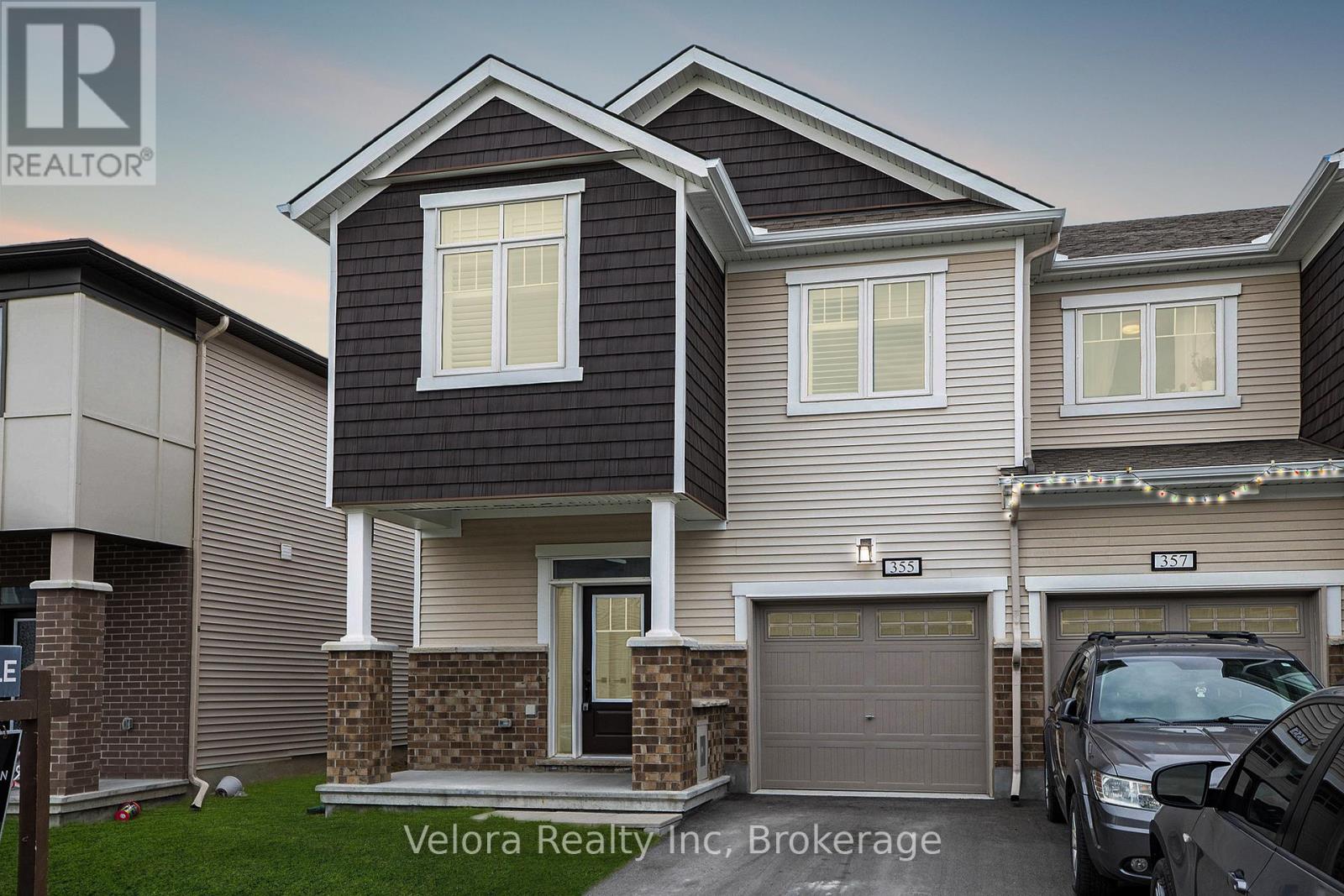 355 Crossway Terrace, Ottawa, Ontario  K2S 2Z3 - Photo 2 - X13214738