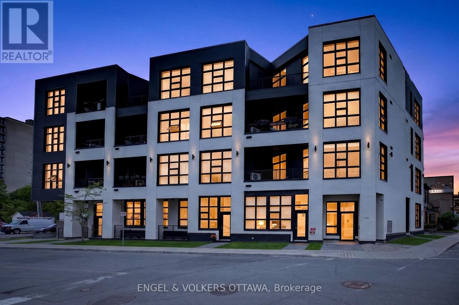 102 - 101 Pinhey Street, Ottawa, Ontario  K1Y 1V9 - Photo 2 - X13214812