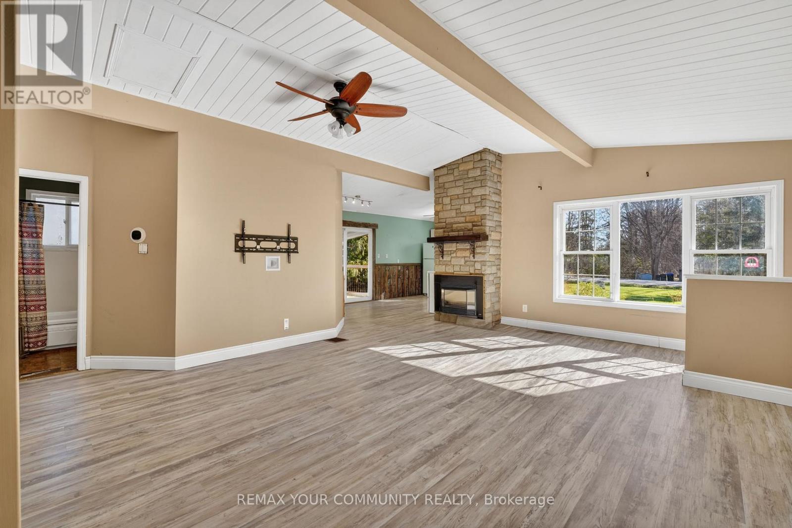 3816 30th Side Road, Innisfil, Ontario  L9S 2Y4 - Photo 8 - N13054334