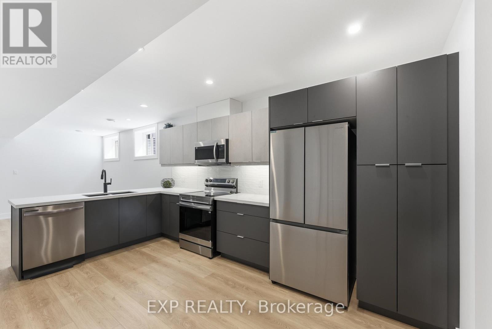 Lower - 3603 Gunning Drive, Niagara Falls, Ontario  L2G 6L3 - Photo 3 - X13214734