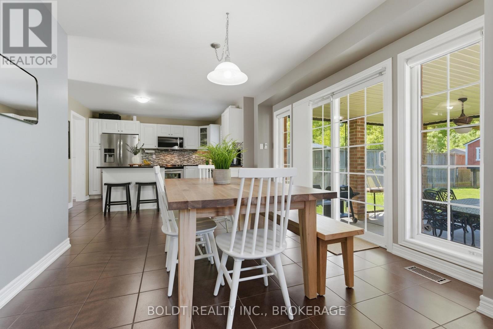 6577 St. Michael Avenue, Niagara Falls, Ontario  L2H 0C6 - Photo 11 - X13214770