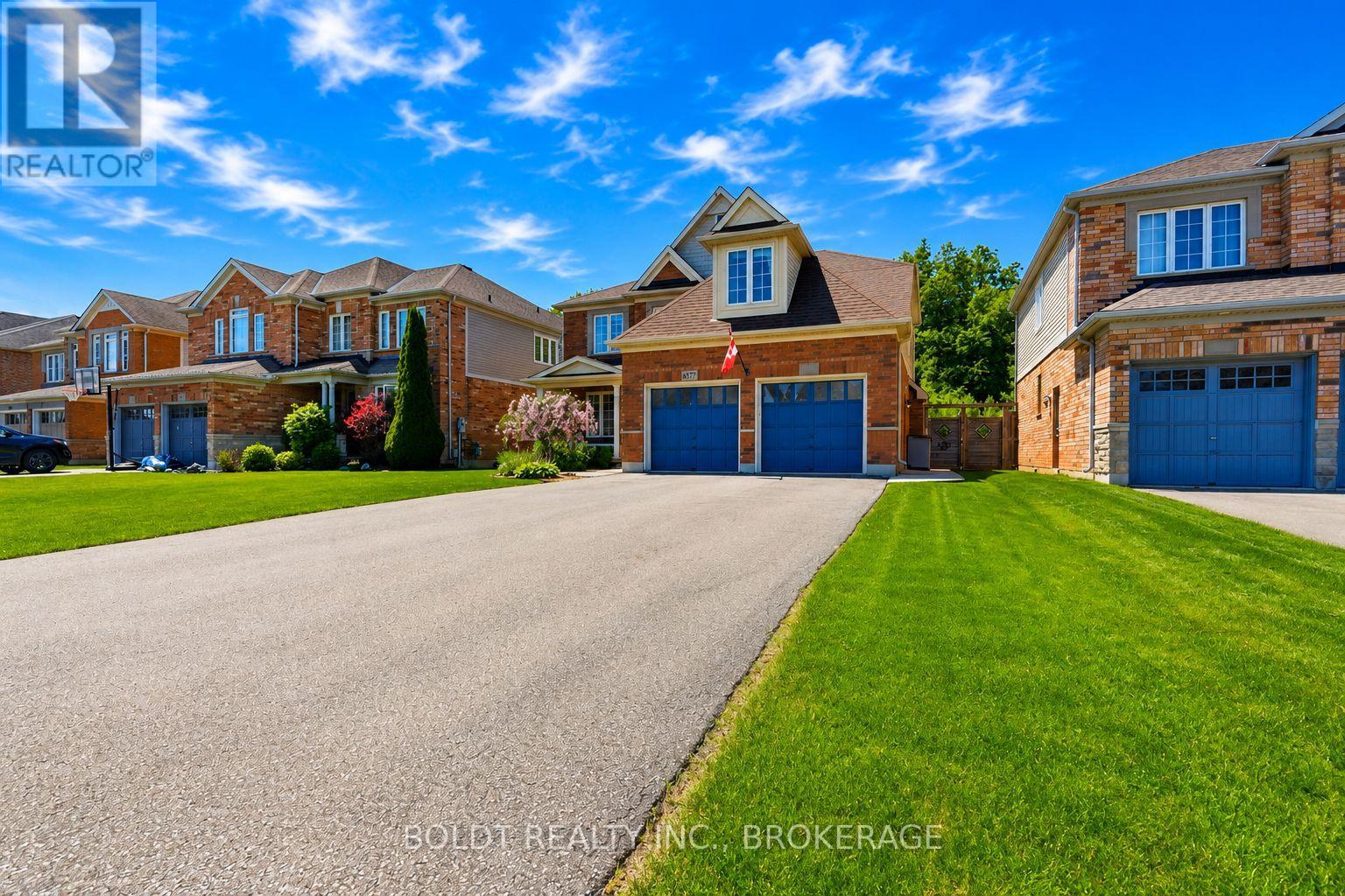 6577 St. Michael Avenue, Niagara Falls, Ontario  L2H 0C6 - Photo 3 - X13214770