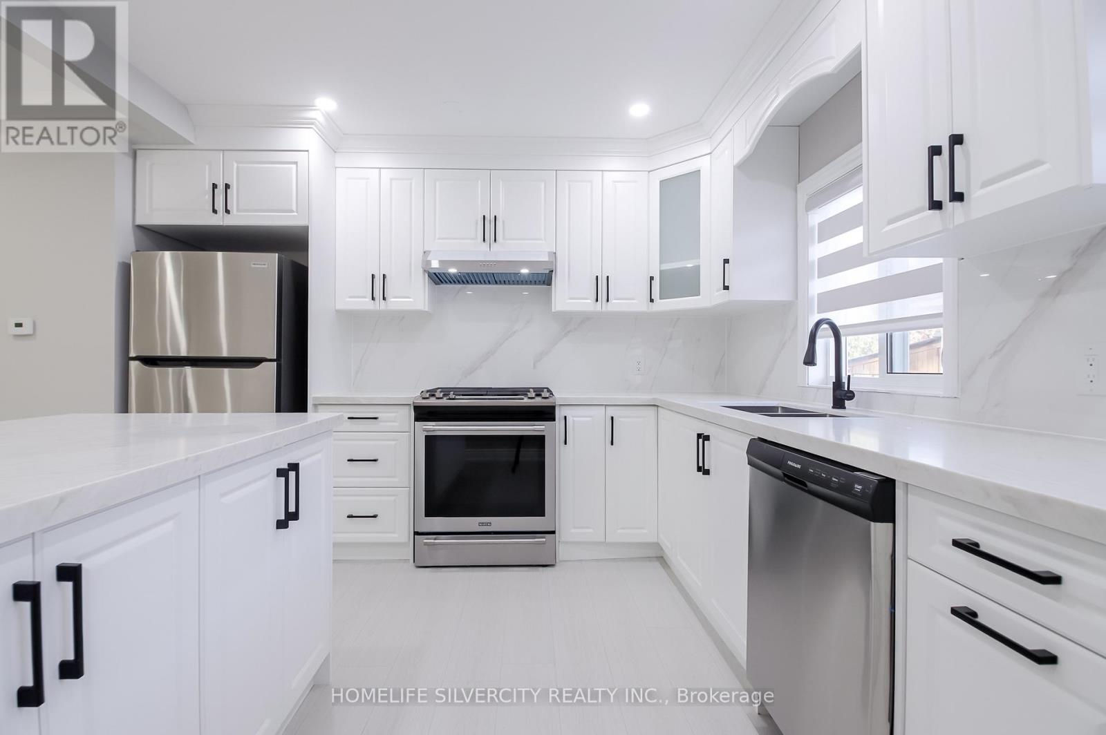 904 Lake Drive E, Georgina, Ontario  L0E 1L0 - Photo 10 - N13104550