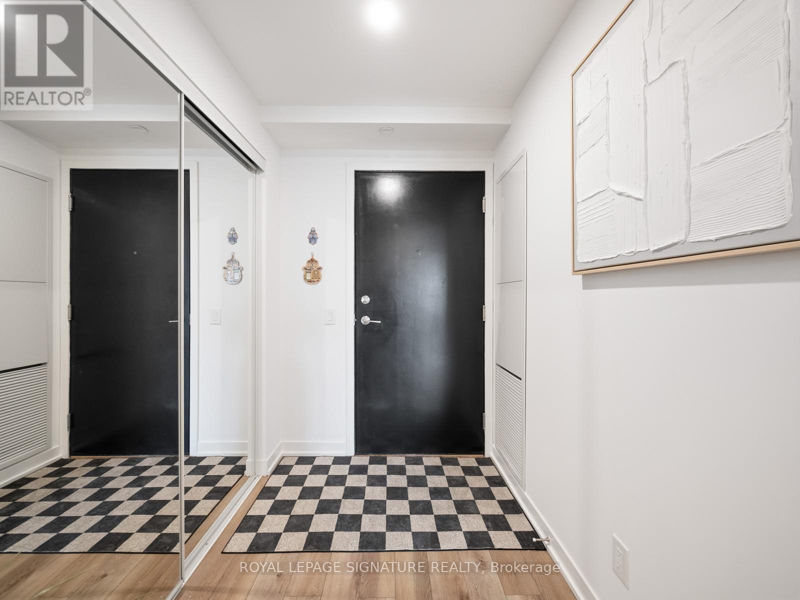 403 - 1808 St Clair Avenue, Toronto, Ontario  M6N 0C1 - Photo 10 - W12901662
