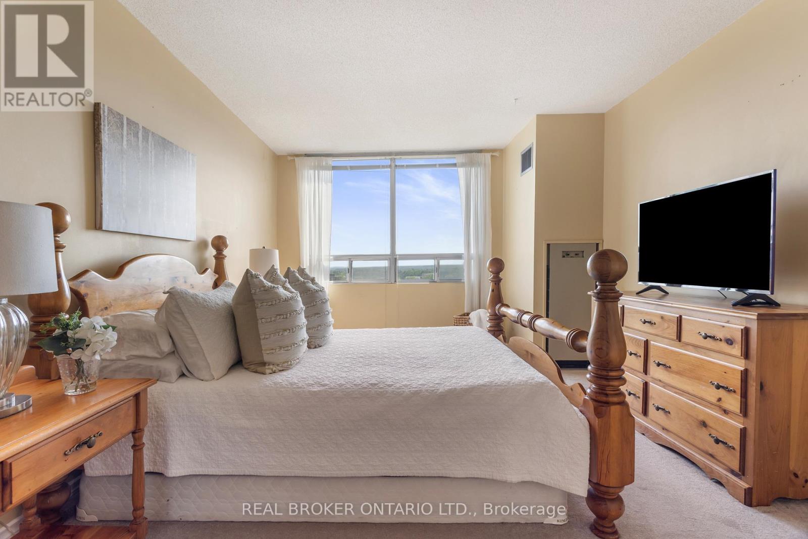 1005 - 330 Mill Street S, Brampton, Ontario  L6Y 3V3 - Photo 31 - W13210012
