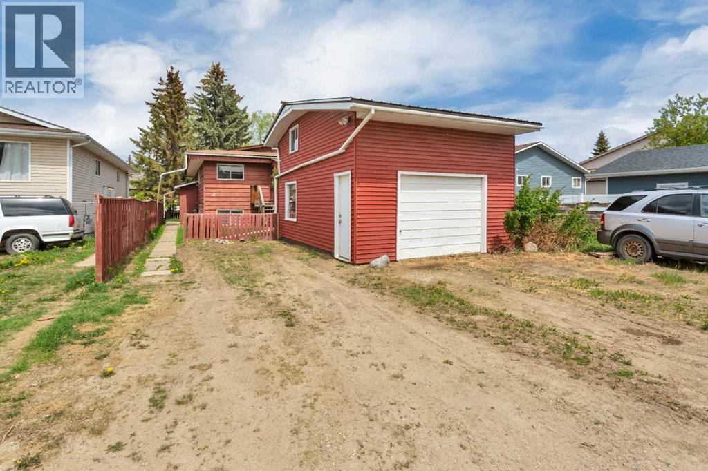 4417a 47a Avenue, Sylvan Lake, Alberta  T4S 1N4 - Photo 46 - A2314651