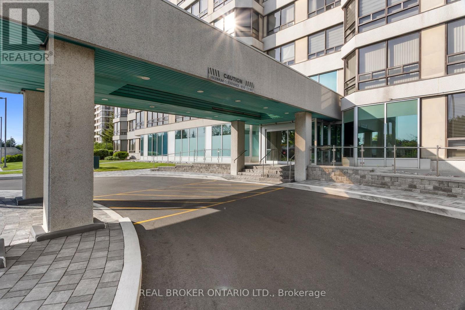 1005 - 330 Mill Street S, Brampton, Ontario  L6Y 3V3 - Photo 39 - W13210012