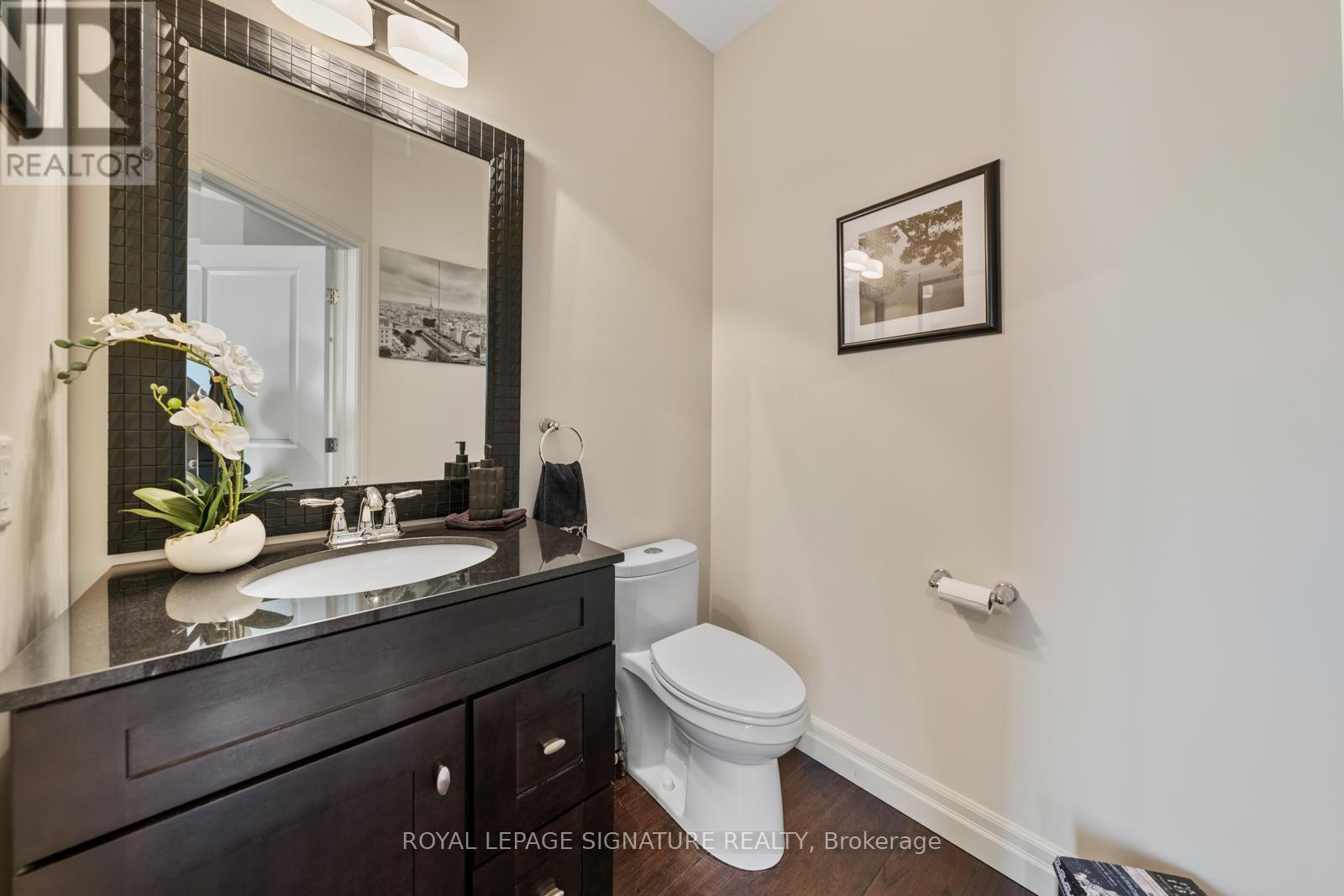 704 Robert Ferrie Drive, Kitchener, Ontario  N2R 0B2 - Photo 20 - X13019334