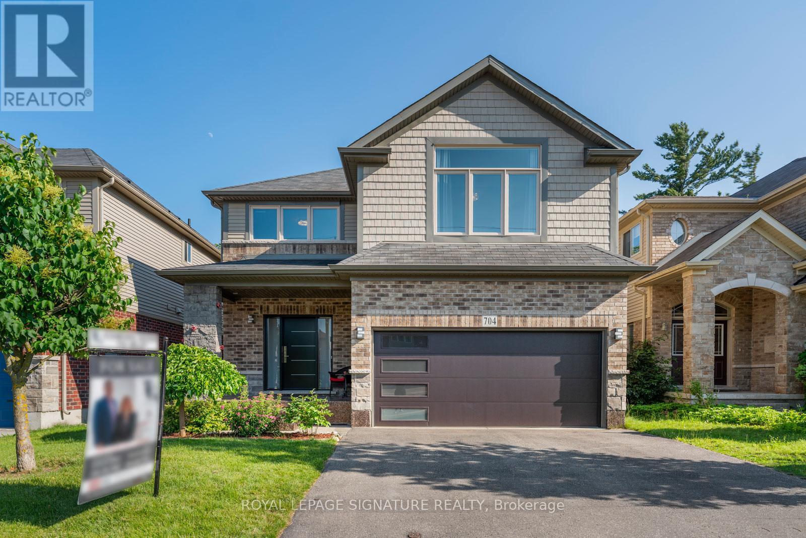 704 Robert Ferrie Drive, Kitchener, Ontario  N2R 0B2 - Photo 50 - X13019334