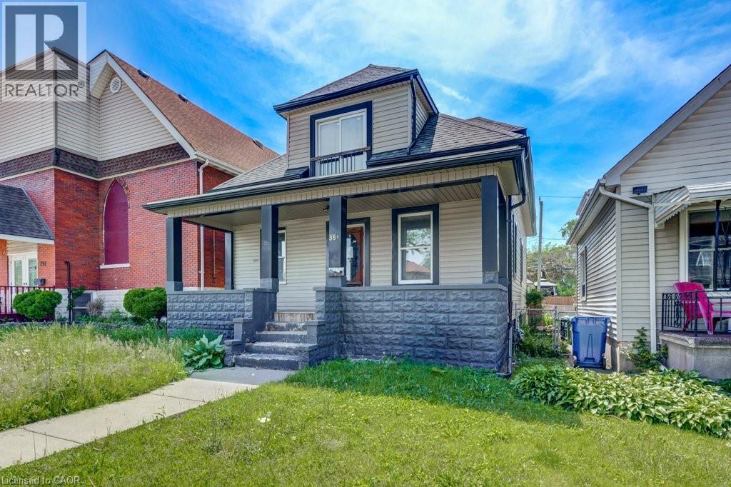 381 Pierre Avenue, Windsor, Ontario  N9A 2J7 - Photo 2 - 40833905