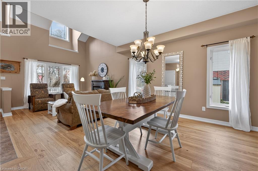 17 Heathcote Court, Grimsby, Ontario  L3M 0A6 - Photo 6 - 40817273
