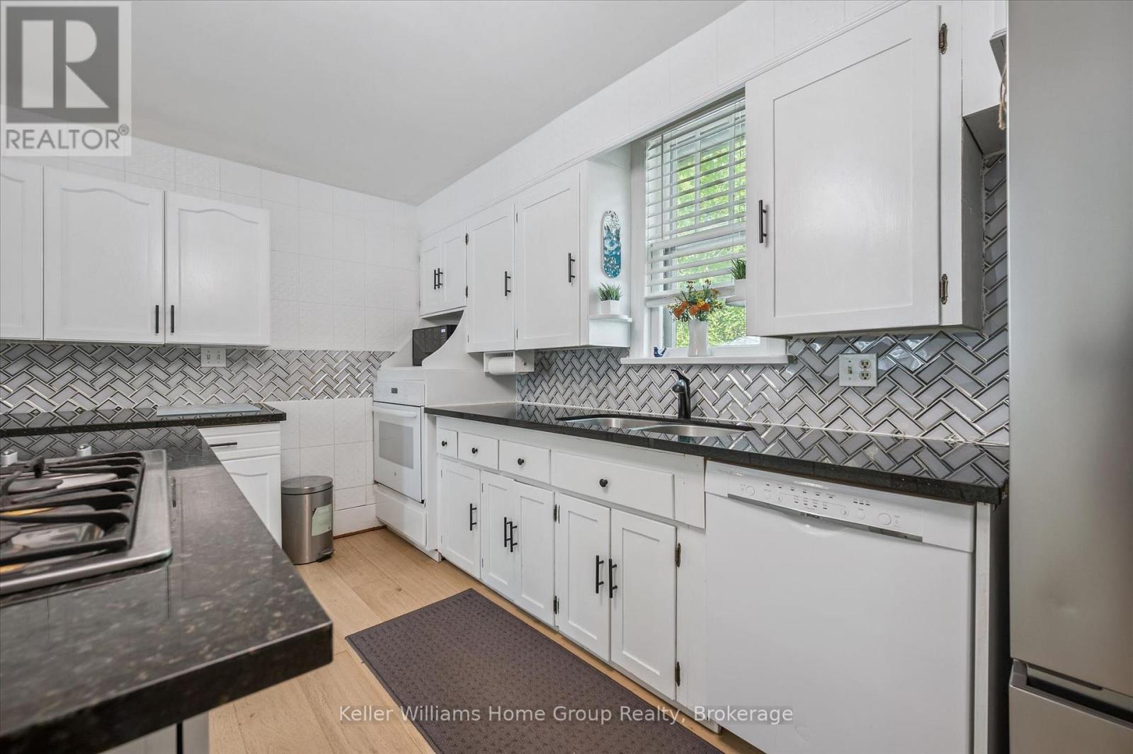 24 Mcnab Street W, Centre Wellington, Ontario N0B 1S0 - Photo 10 - X13214706
