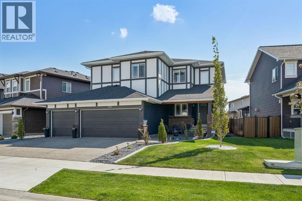 1228 Bayside Drive Sw, Airdrie, Alberta  T4B 5E8 - Photo 2 - A2313446