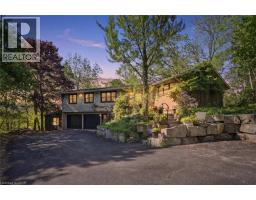 1987 SNAKE Road, Burlington, Ontario
