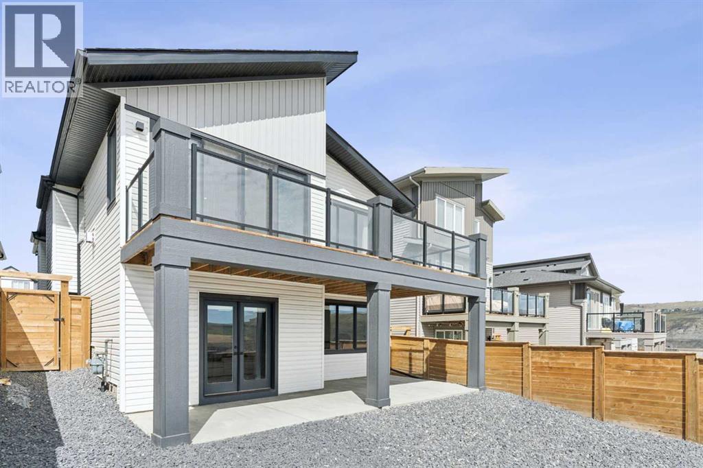 220 Precedence View, Cochrane, Alberta  T4C 2W8 - Photo 26 - A2309992